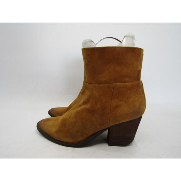 ALDO Womens Size 9 M Brown Suede Ankle Fashion Boots Bootie - Picture 1 of 11